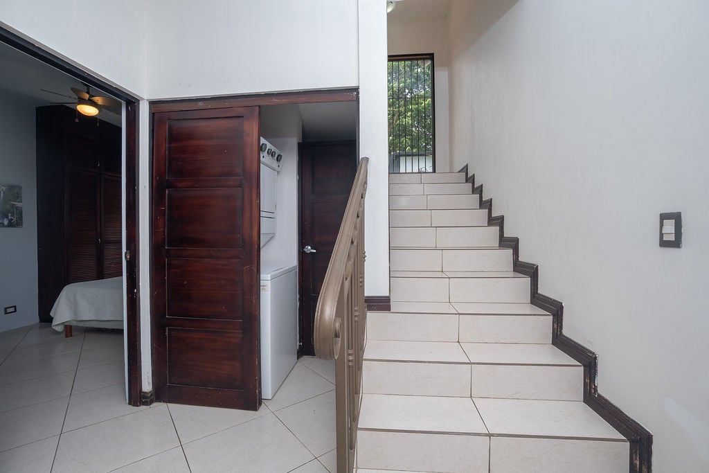 Casa Reye | Stunning 3-Bedroom Beach Home with Rooftop Ocean Views and Private Pool in Surfside, Playa Potrero