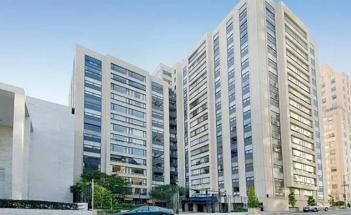 Gramercy Towers