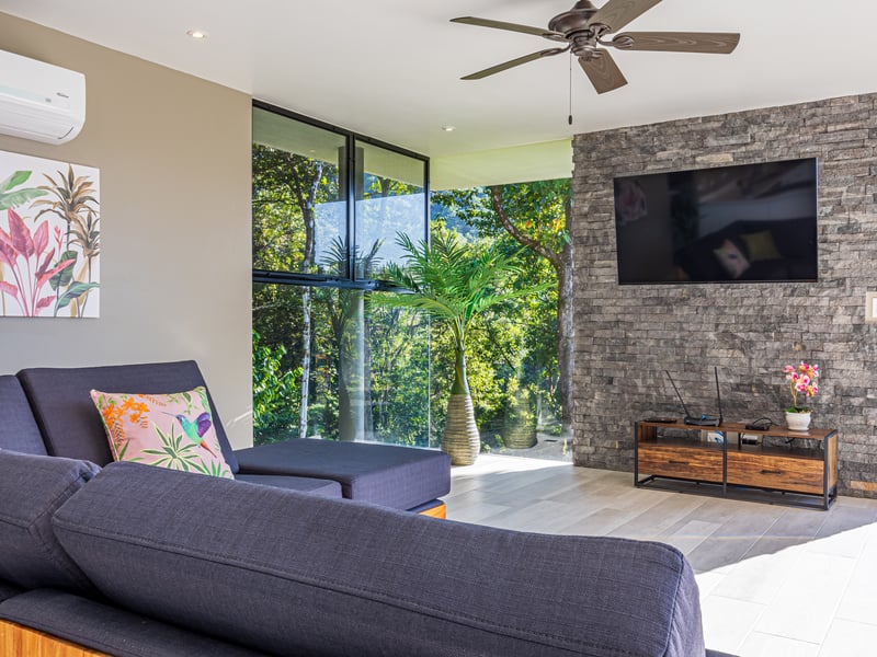 4 Bedroom Jungle Paradise with Ocean Views