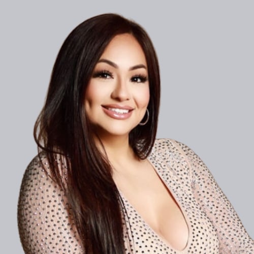 Claudia Anuario Fort Worth, TX Real Estate Agent Headshot