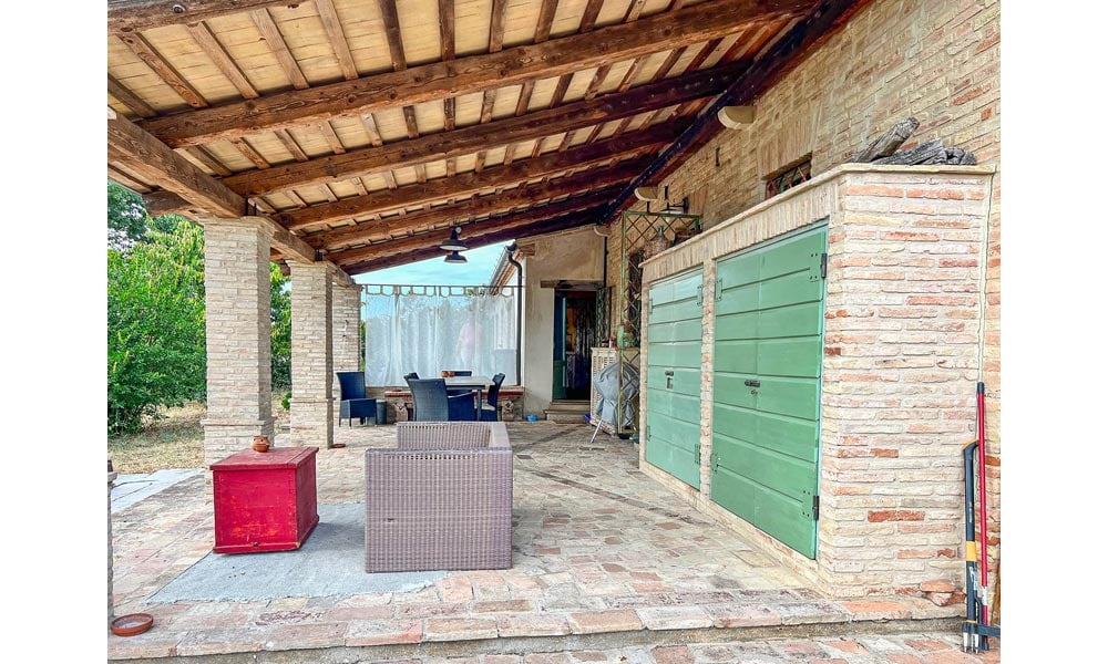 Gorgeous Stone Farmhouse In the Marche Hills