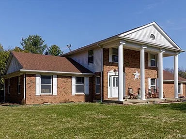 2311 Slattery Rd