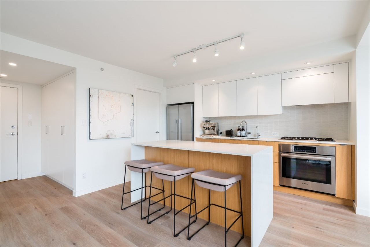 328 E 11th Ave, #304