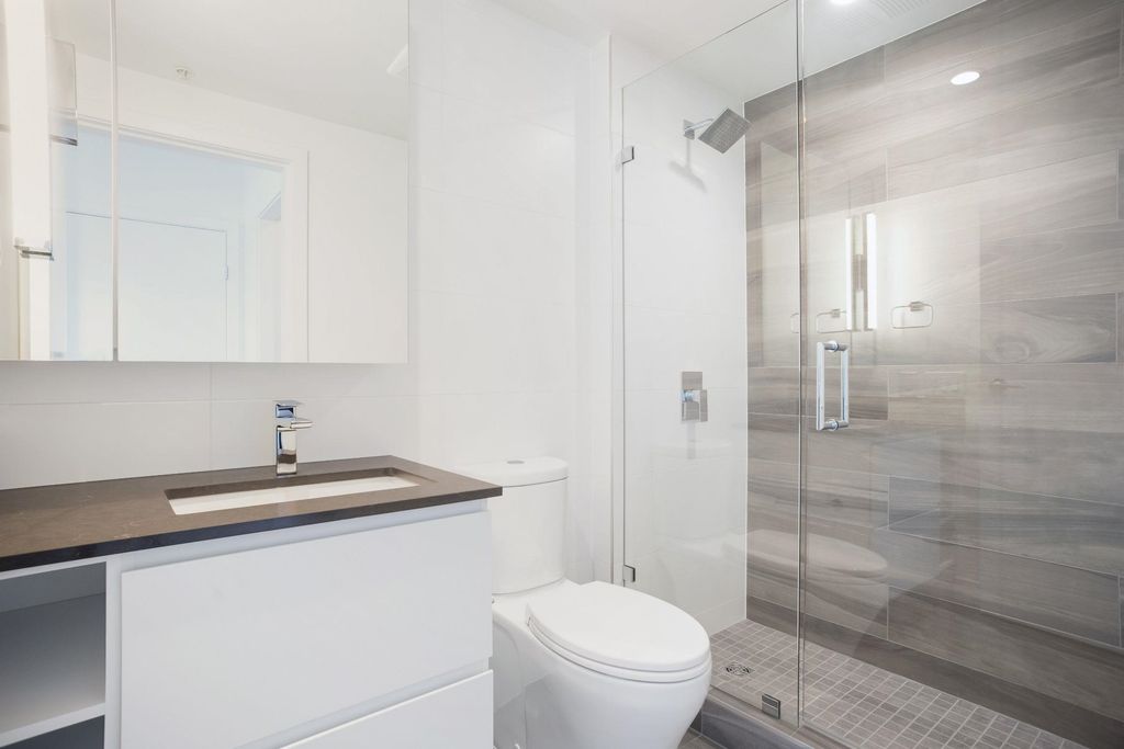 13655 Fraser Hwy, #909