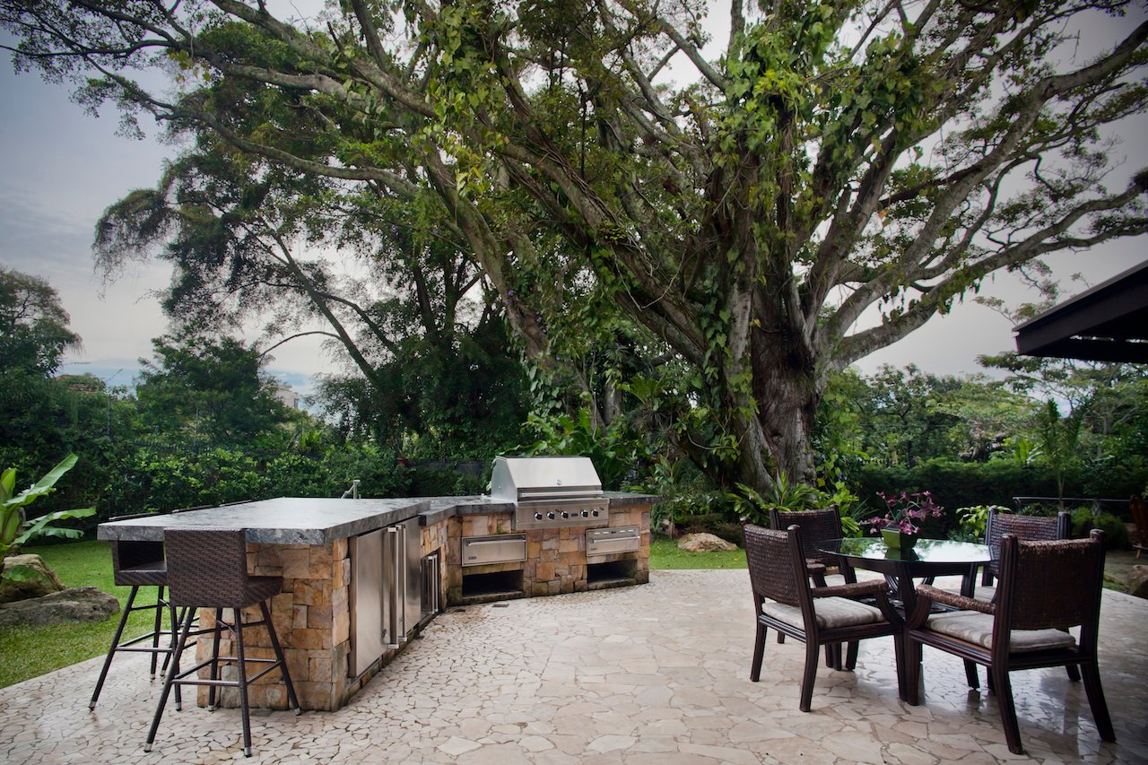 Private Secure Garden Estate, Escazu, San Jose