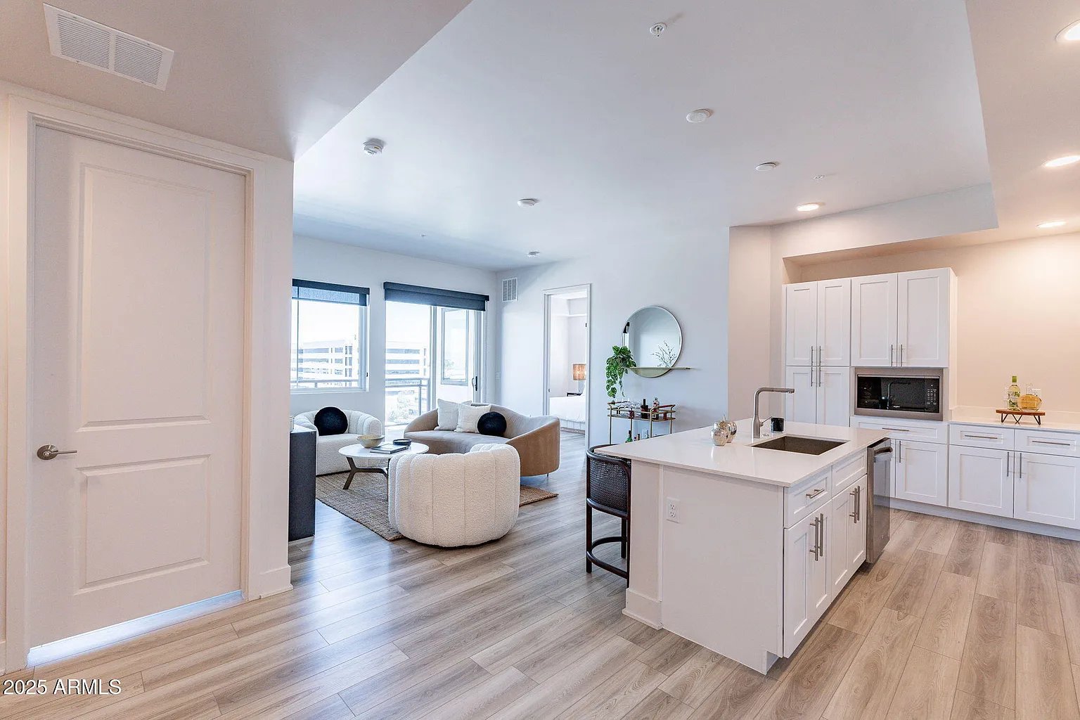 3131 N CENTRAL Avenue, 6011, Phoenix Unit: 6011