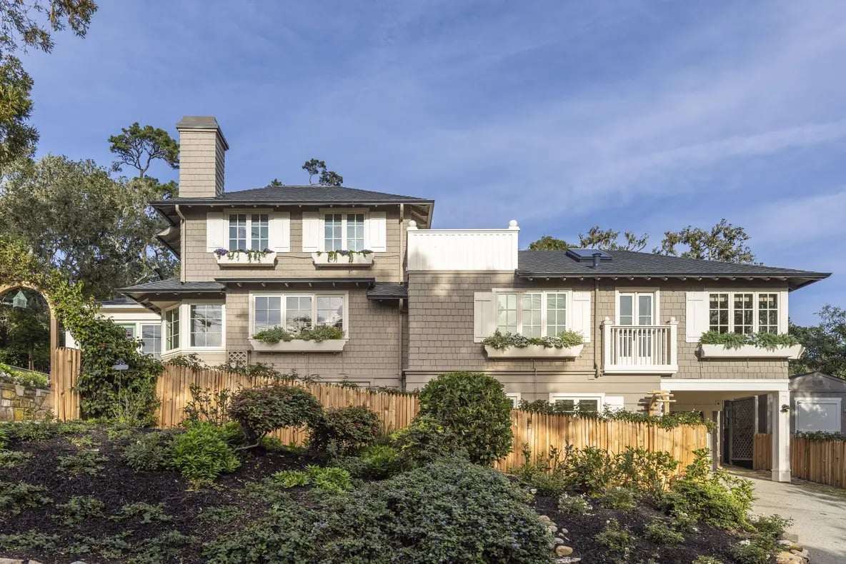 Lavender Oaks