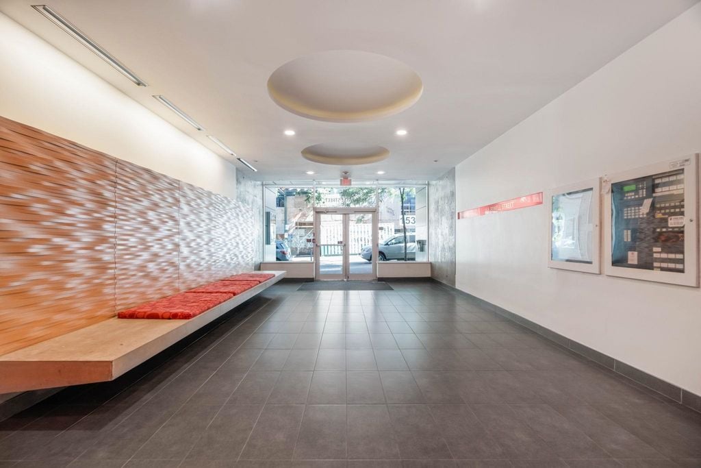 168 Powell St, #509