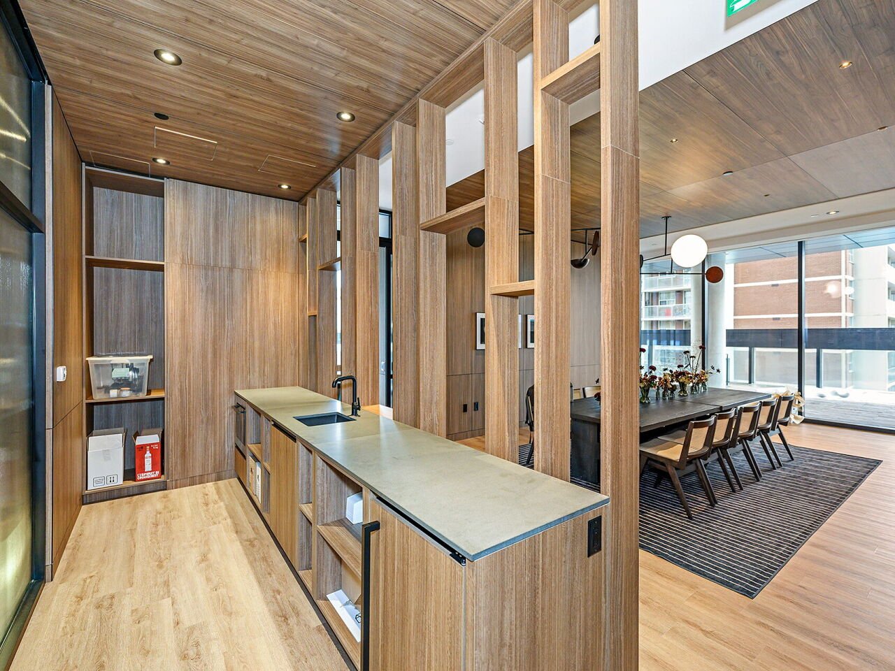 55 Charles St E Unit: 2604