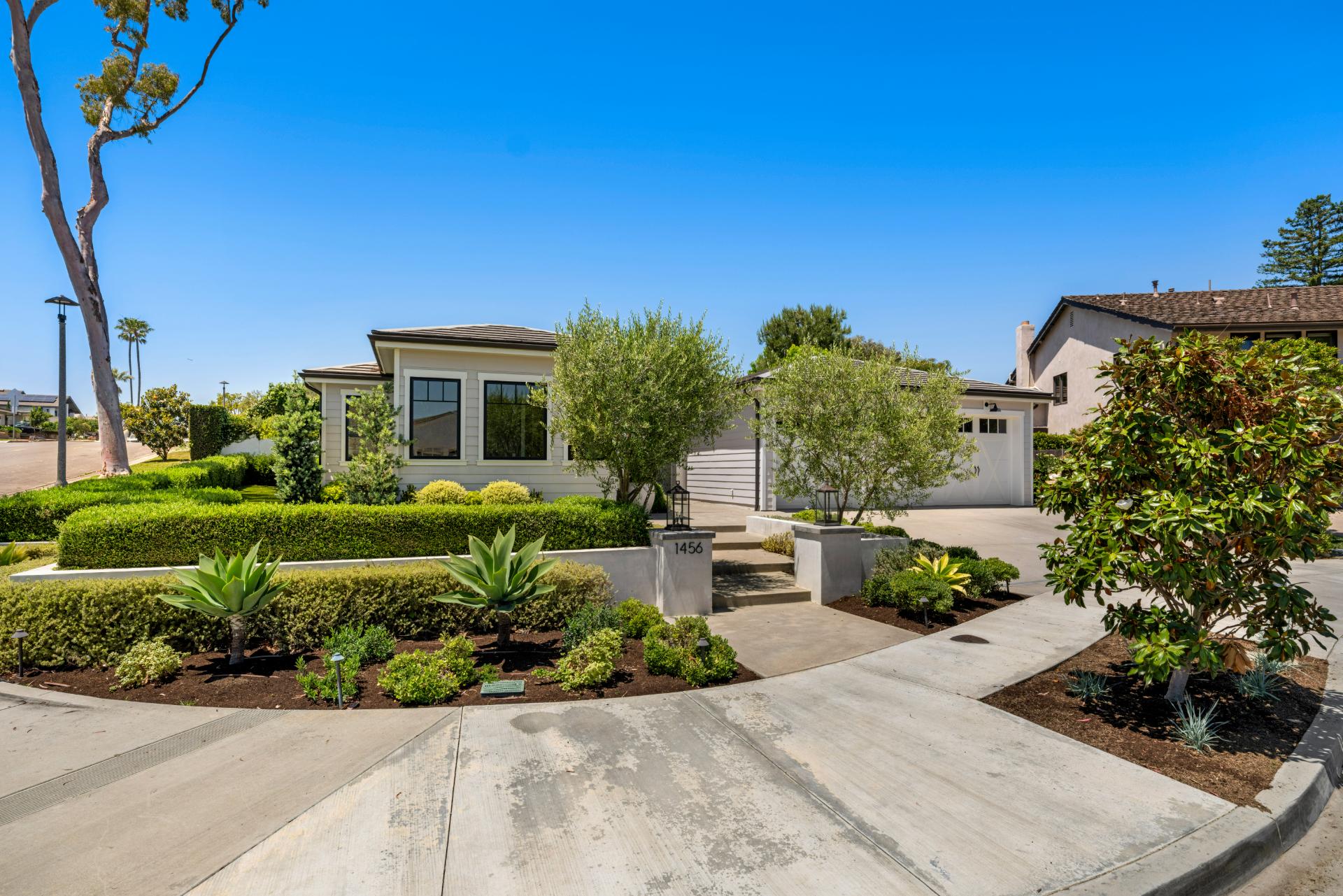 1456 Key View