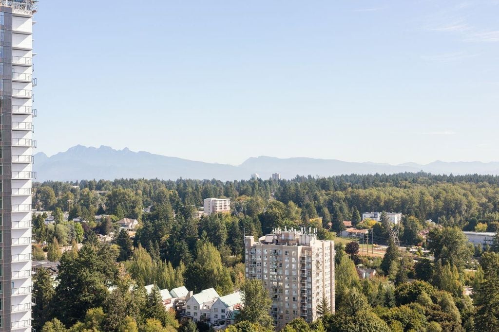13615 Fraser Hwy, #2508