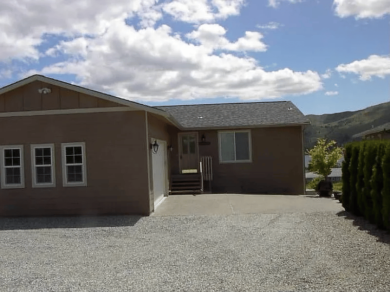 210 Summerset Blvd