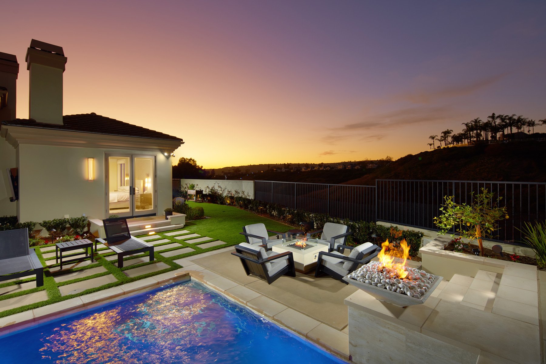 1 Elk Grove Ln