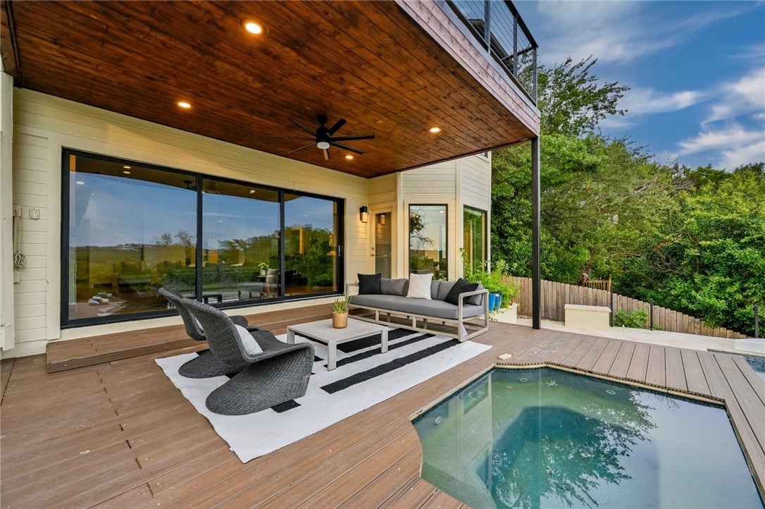 4809 Palisade Dr