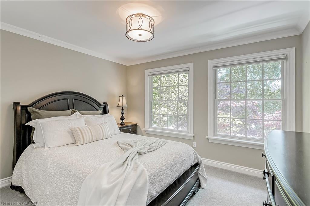 Cambridge Dr Morrison Oakville