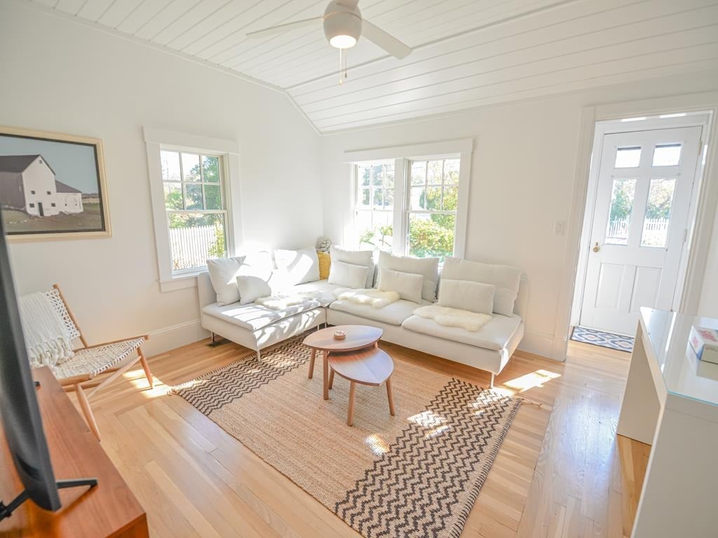 51 West Tisbury Rd