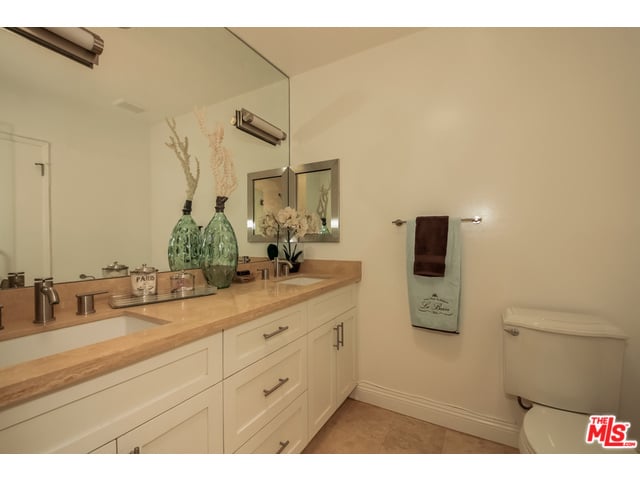 10654 Wilkins Ave #1