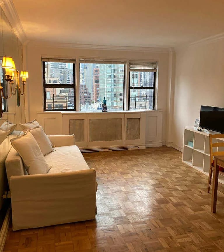 320 E 54th St APT: 12B