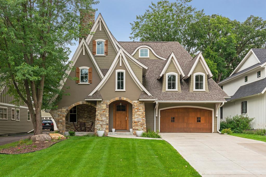 5516 Kellogg Ave