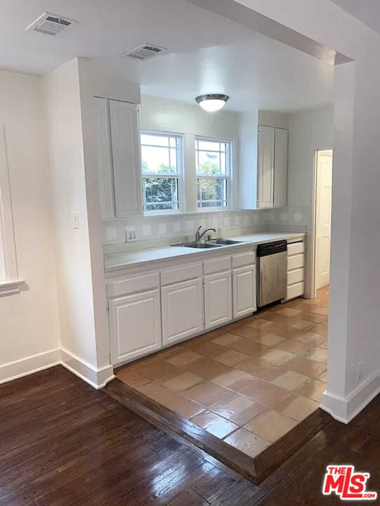 1020 N La Jolla Ave