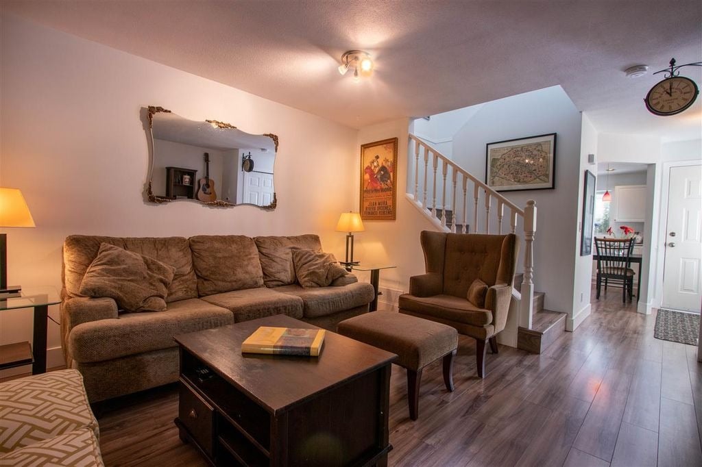 21801 Dewdney Trunk Rd, #22
