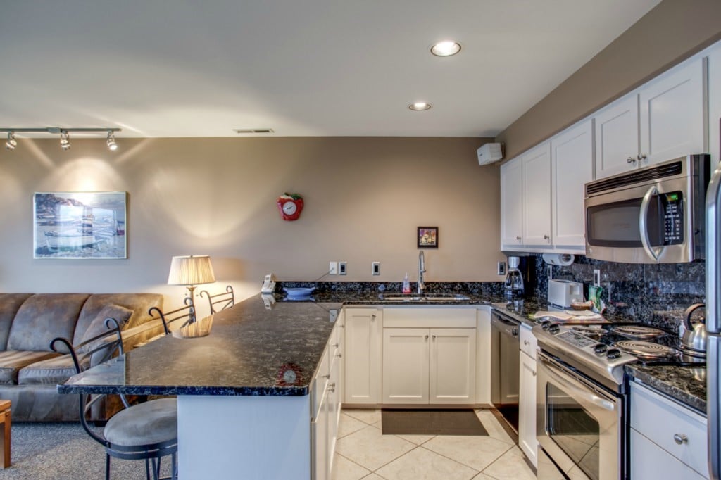 100 Lake Chelan Shores #17-10