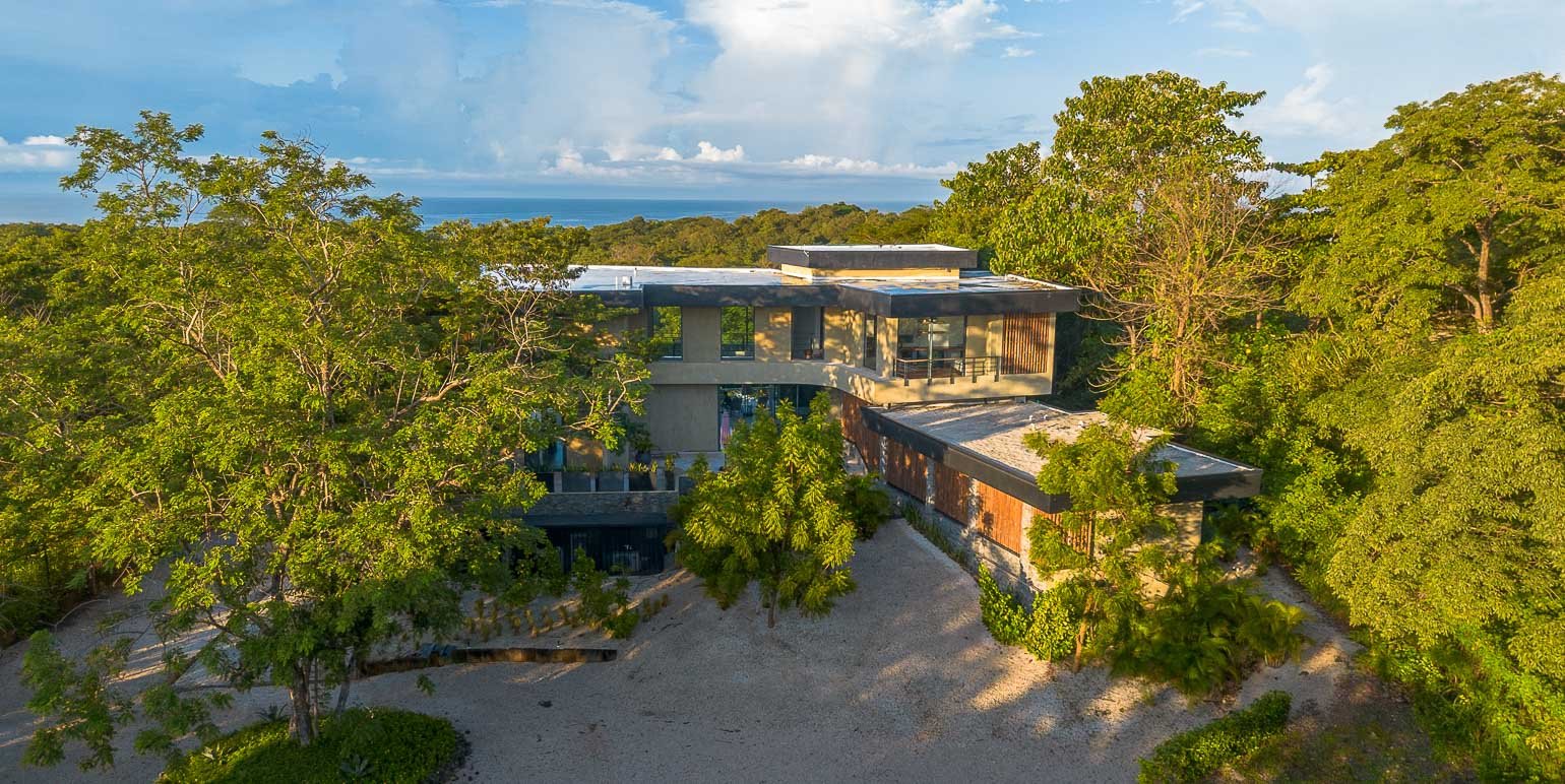 Dos Monitos | Luxury Oceanview Compound Near Playa Grande