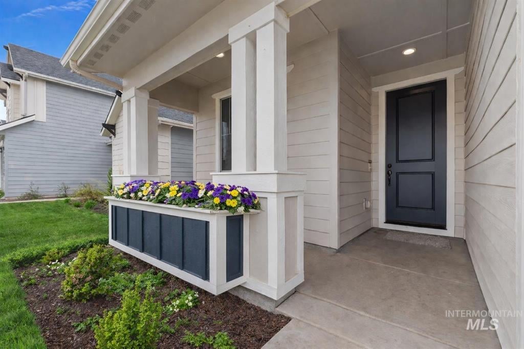 12541 W Shortcreek St. Star, Id 