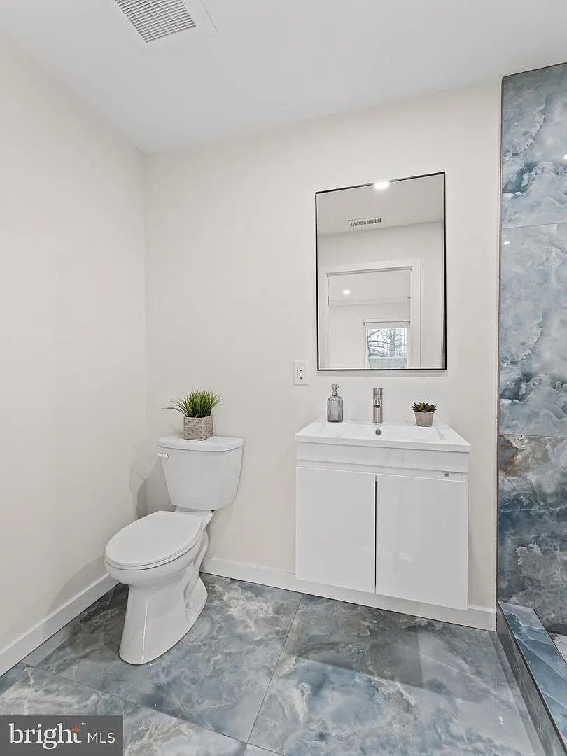 306 Cherry Hill Blvd