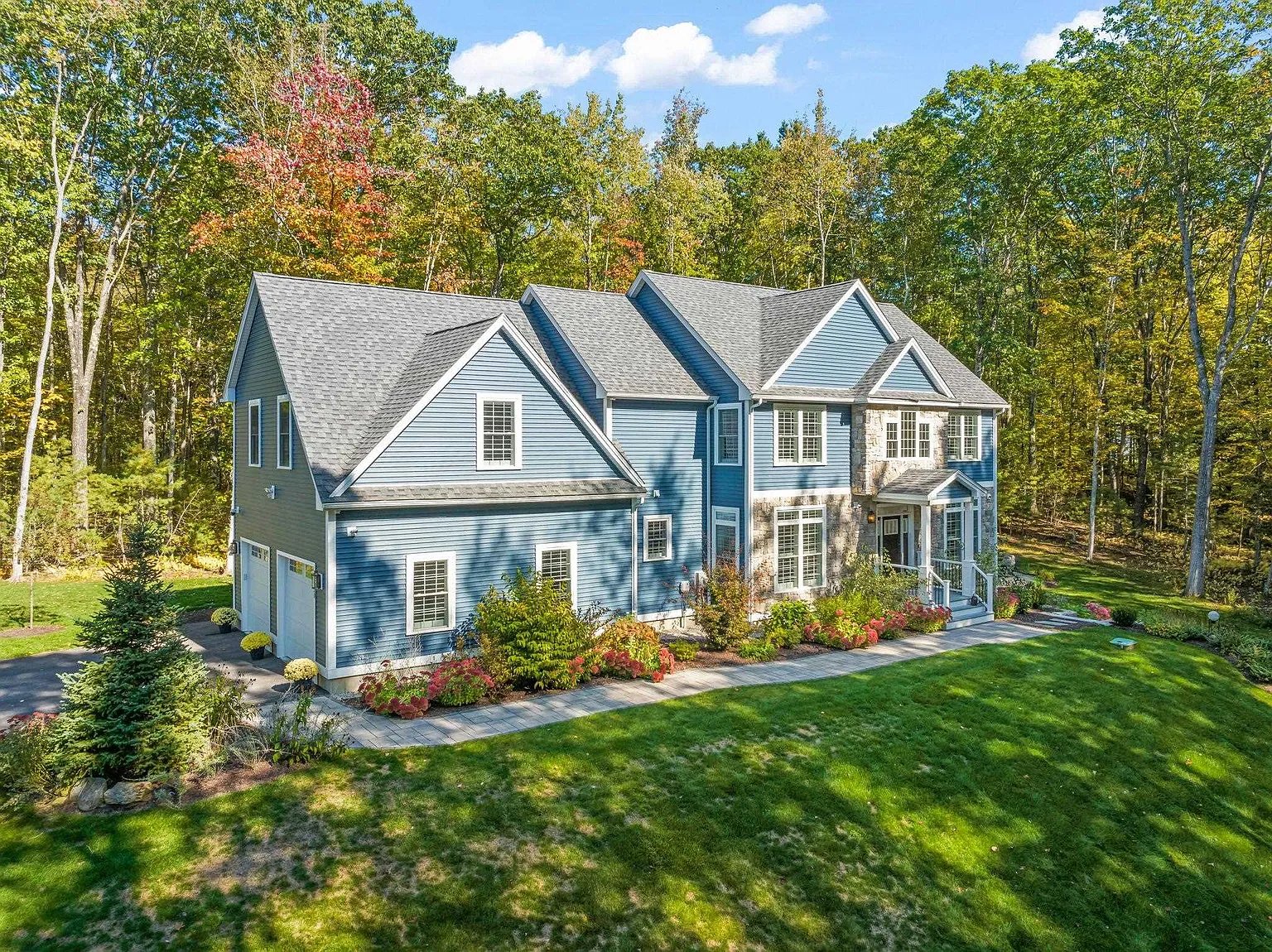 28 Singh Dr