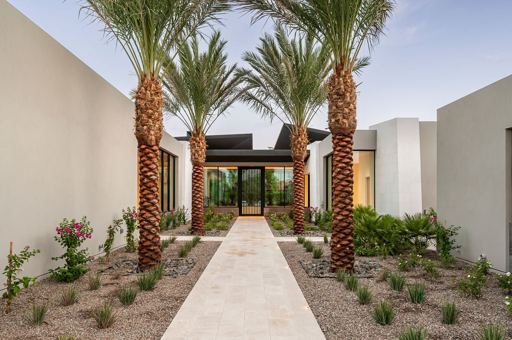 New construction luxury modern home in Paradise Valley, Arizona