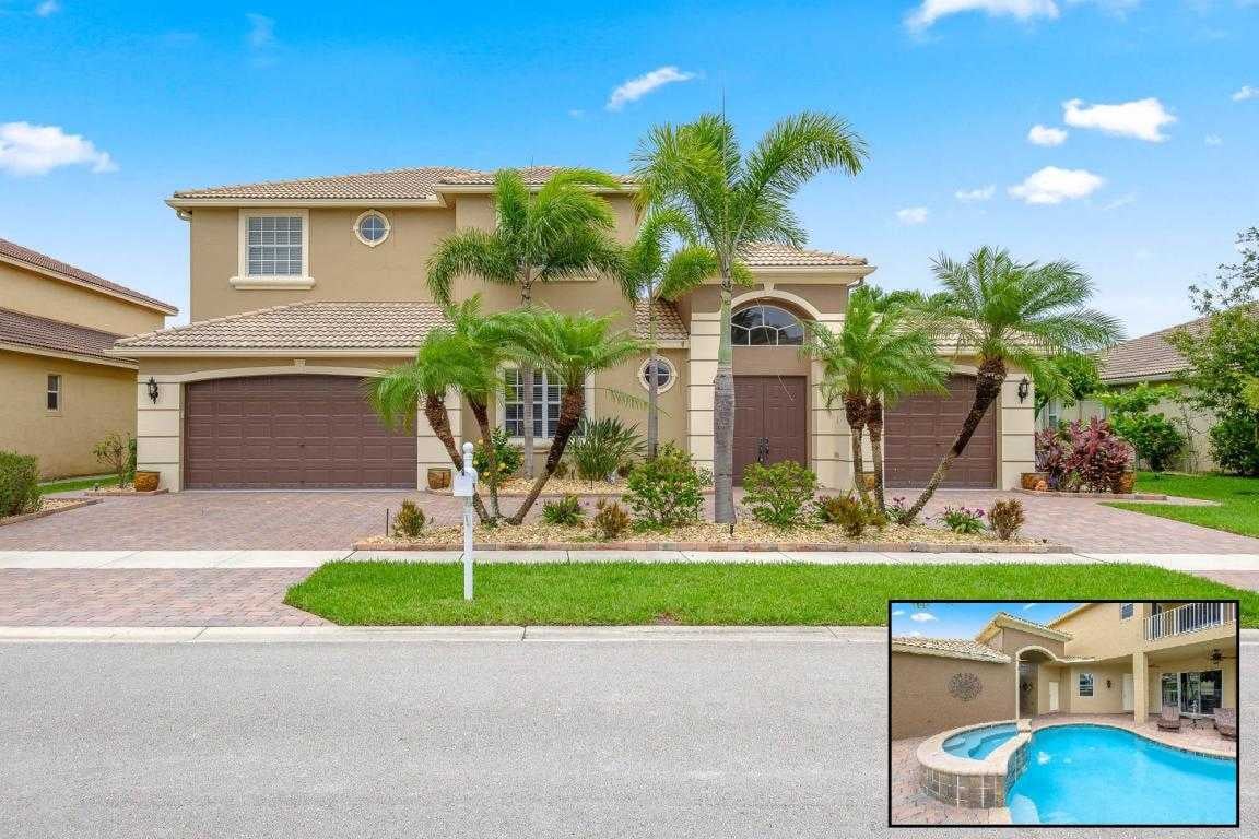 7371 Denicola Lane
