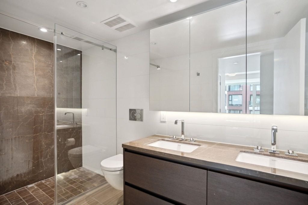 1571 W 57th Ave, #605