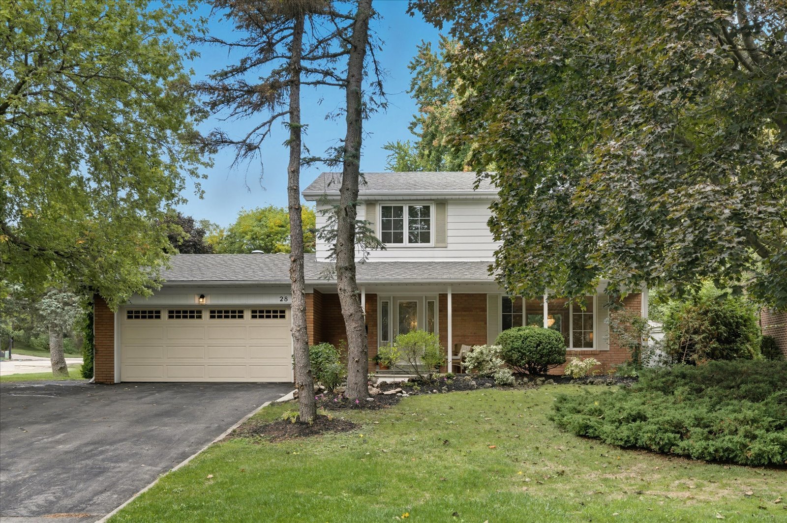 28 Christman Crt 