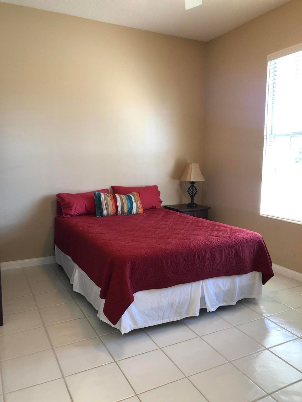 2015 Bedford Dr