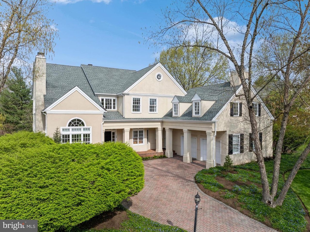 15 Augusta Ct