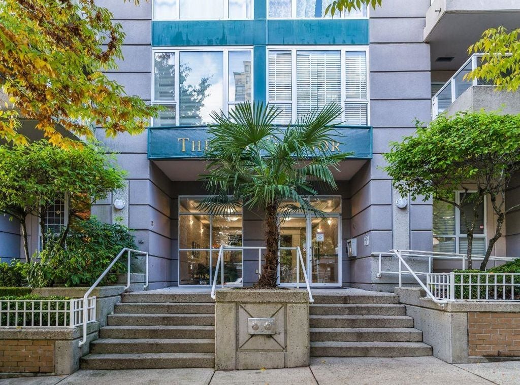 5189 Gaston St, #1701