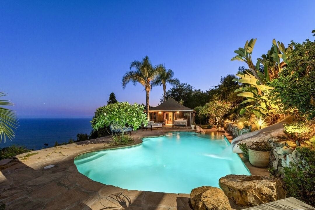 Little Rock Way, 90265