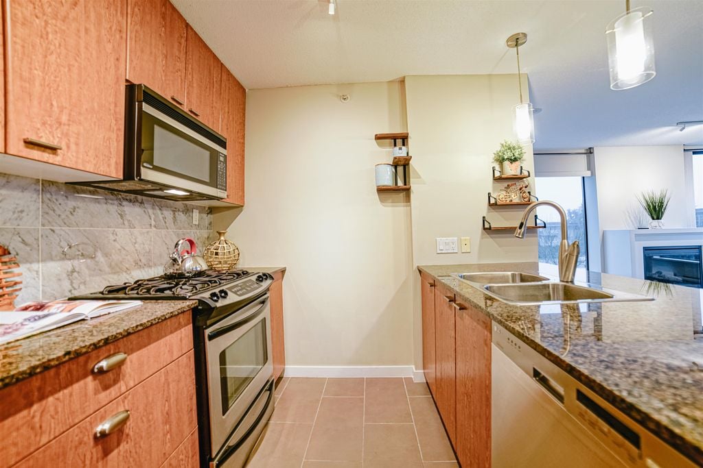 7063 Hall Ave, #203