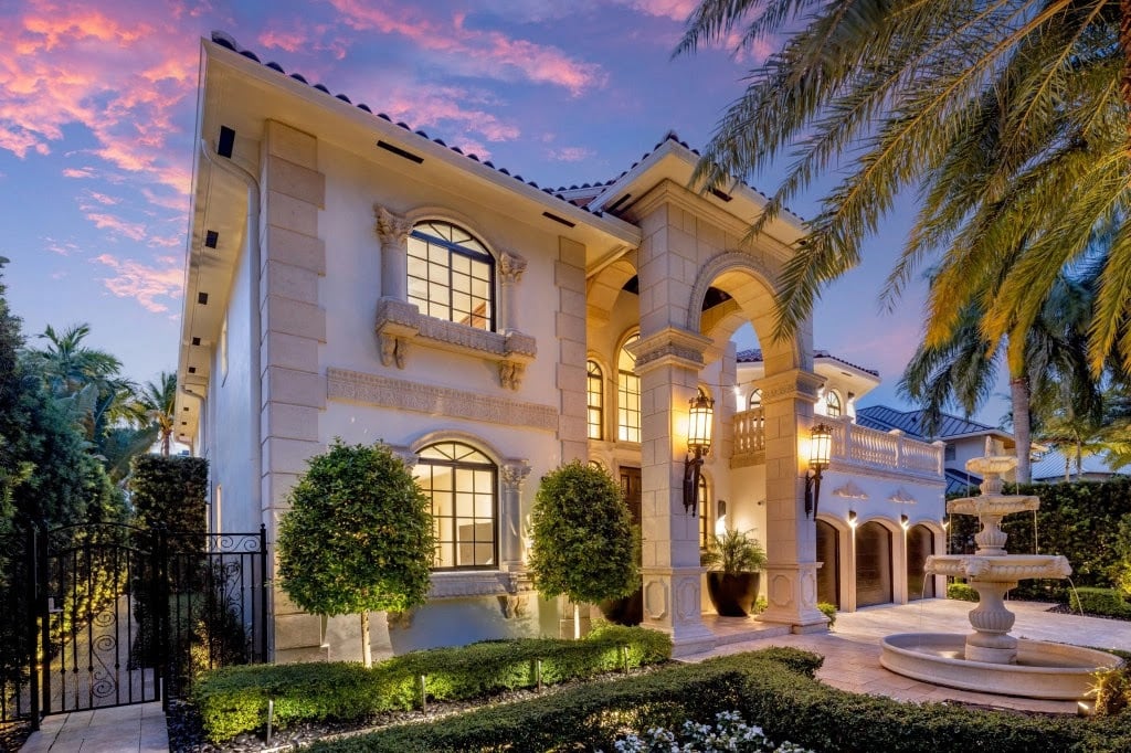 Inside LA's Most Exclusive Brentwood Mansions: A $70M Market Explosion