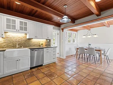223 Minerva Ave
