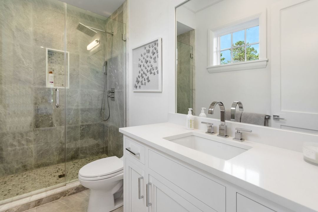 16 Cheviot Rd