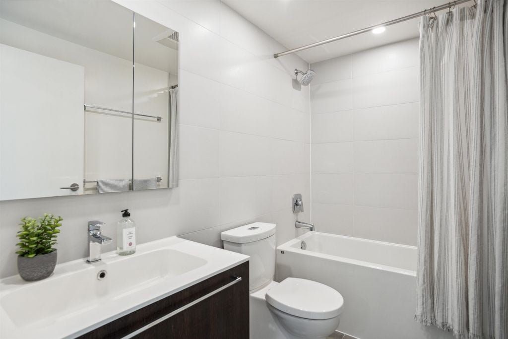285 E 10th Ave, #309