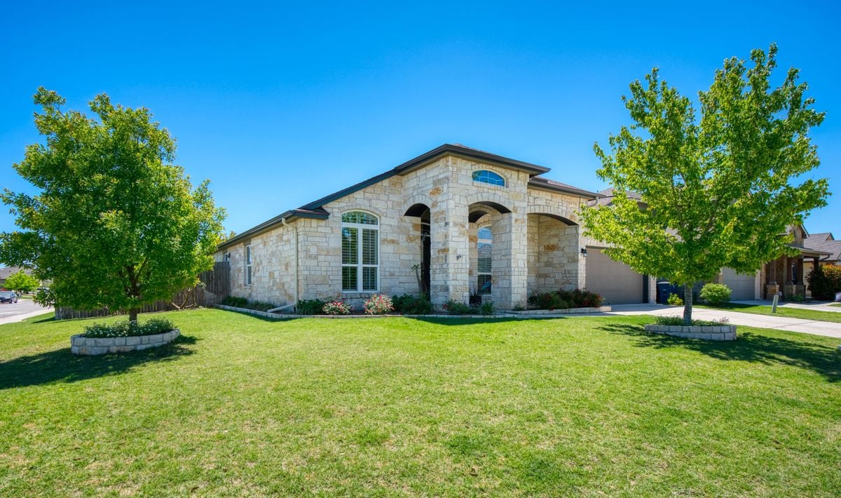 878 Cypress Ml