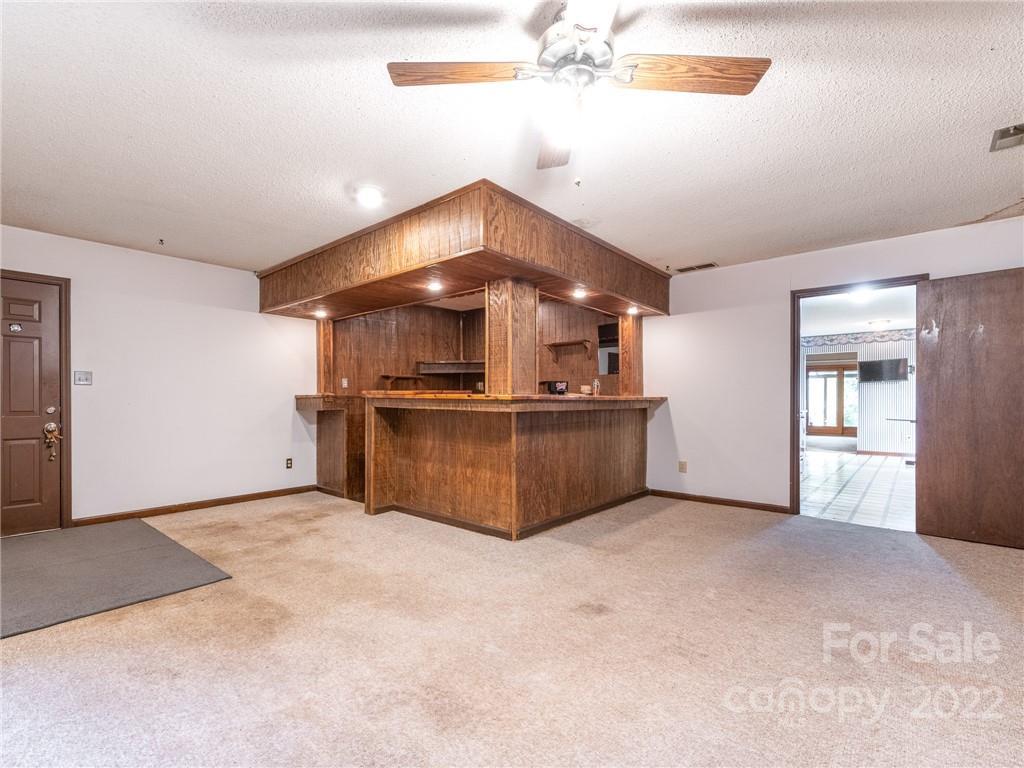 4601 Butterwick Ln