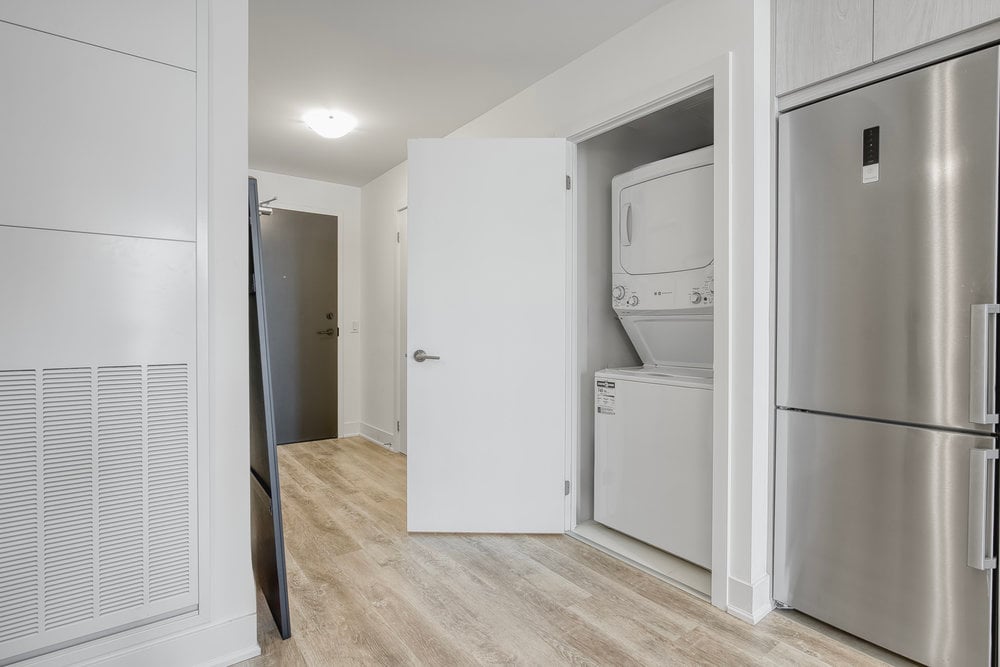 185 Deerfield Road 423