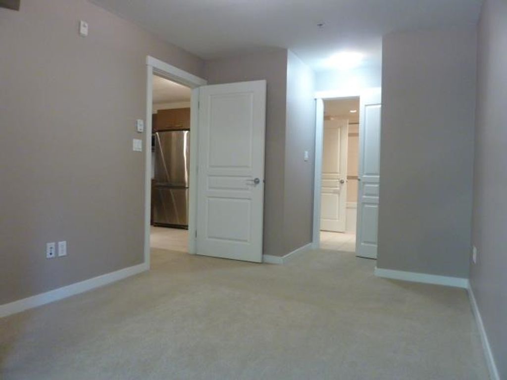 9500 Odlin Rd, #126