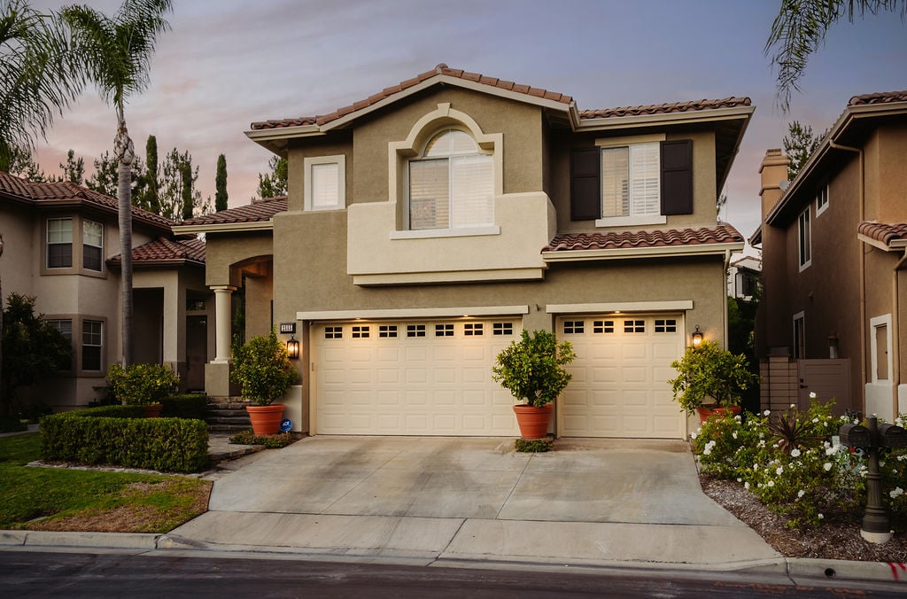 2555 Reynolds Drive 