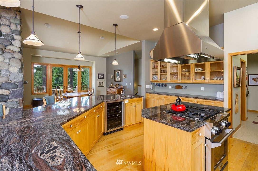 1043 Chuckanut Ridge Dr