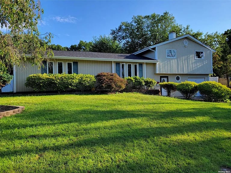 1808 Phillips Drive